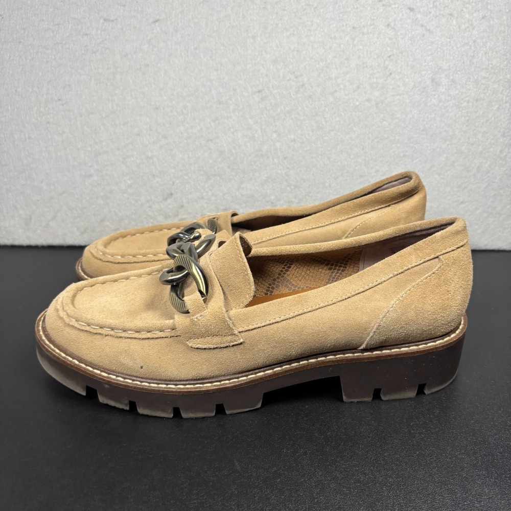 White Mountain Goodie 2 Tan Suede Chain Lug Sole Loafers Women's Size 9.5M Shoes